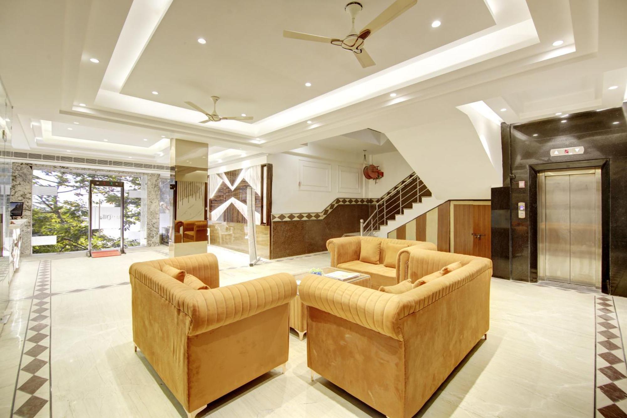 Hotel Star Villa - Front Of New Delhi Railway Station & 5 Minute From Connaught Place Zewnętrze zdjęcie