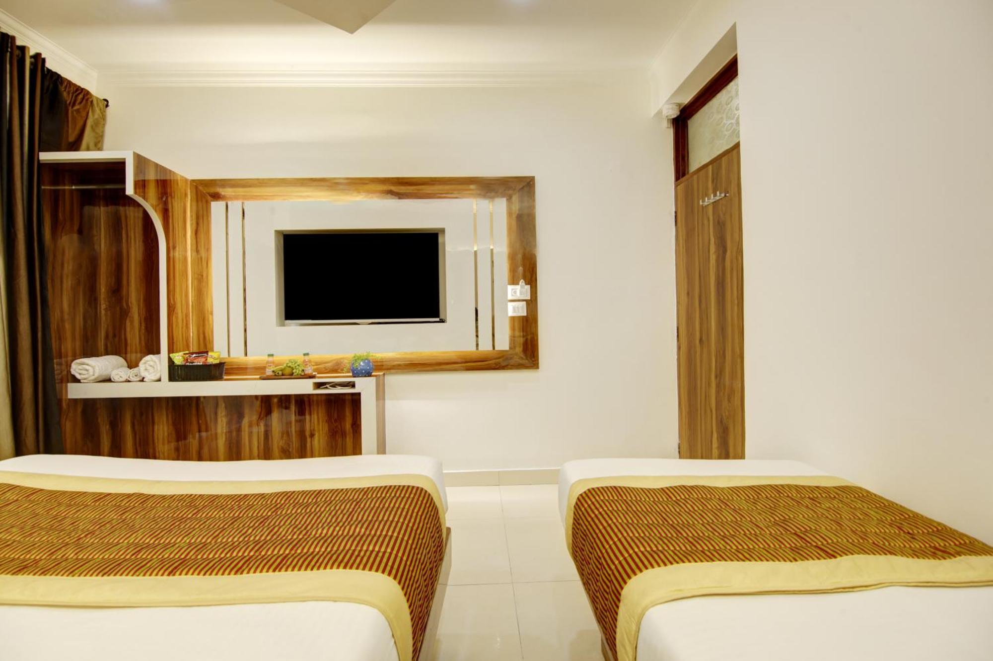 Hotel Star Villa - Front Of New Delhi Railway Station & 5 Minute From Connaught Place Zewnętrze zdjęcie