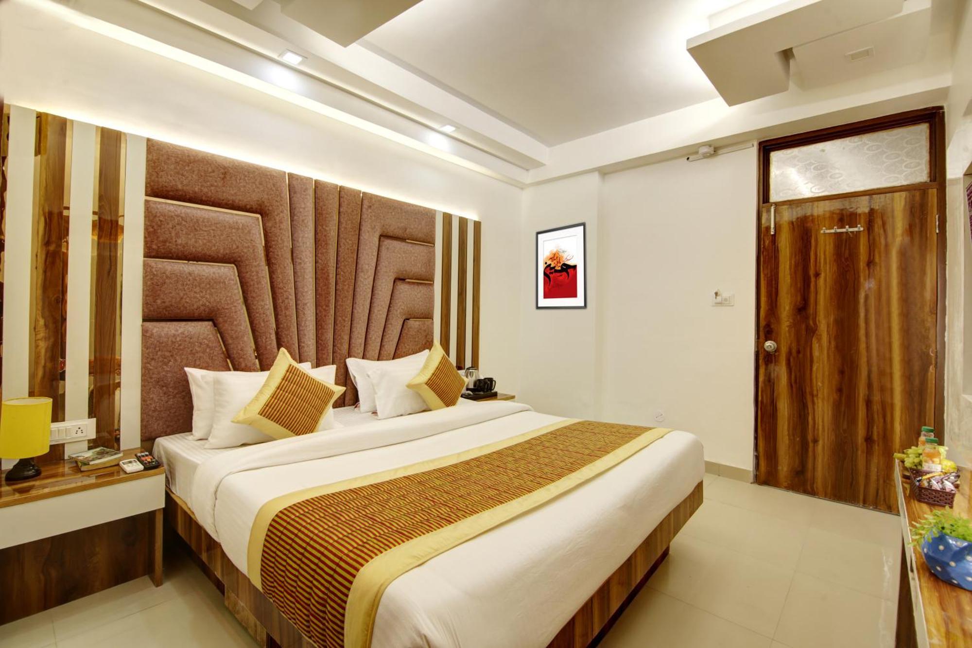 Hotel Star Villa - Front Of New Delhi Railway Station & 5 Minute From Connaught Place Zewnętrze zdjęcie